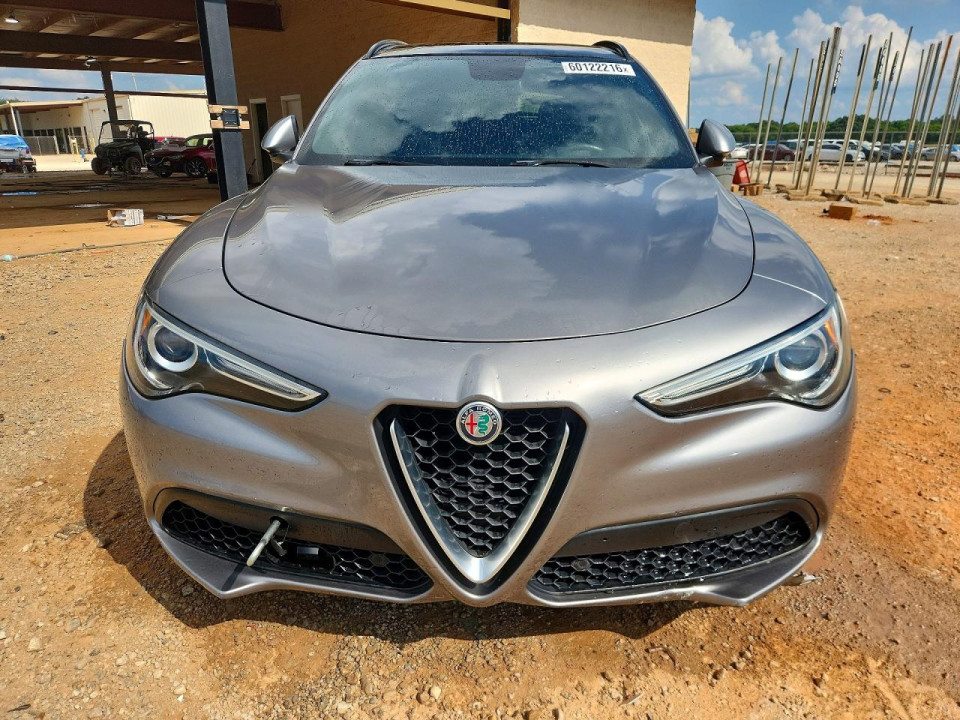 Alfa Romeo STELVIO 2018 — Copart