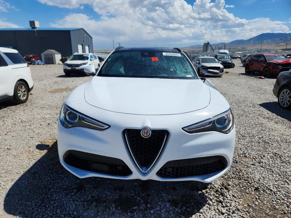 Alfa Romeo STELVIO 2018 — Copart