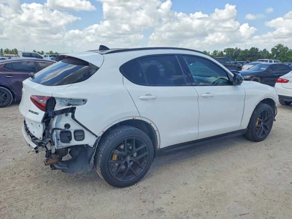 Alfa Romeo STELVIO 2020 — Copart