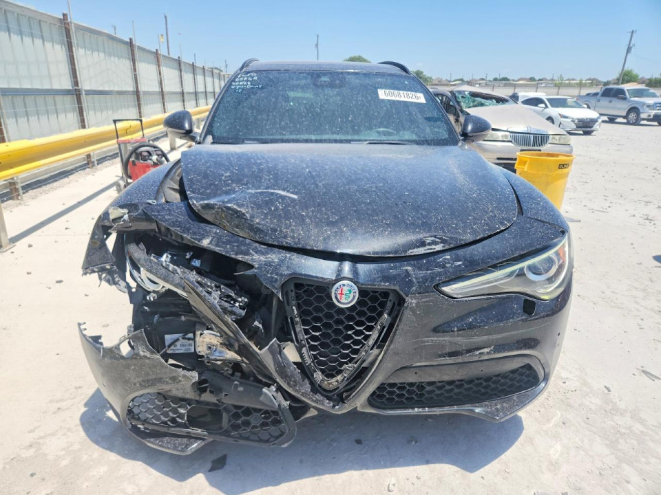 Alfa Romeo STELVIO 2018 — Copart