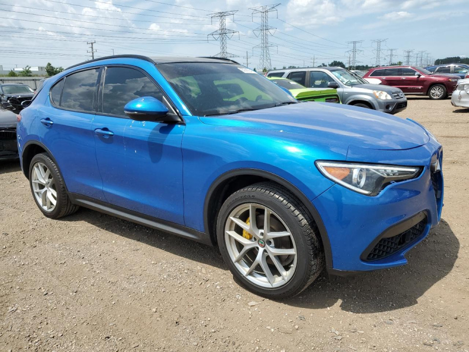 Alfa Romeo STELVIO 2019 — Copart