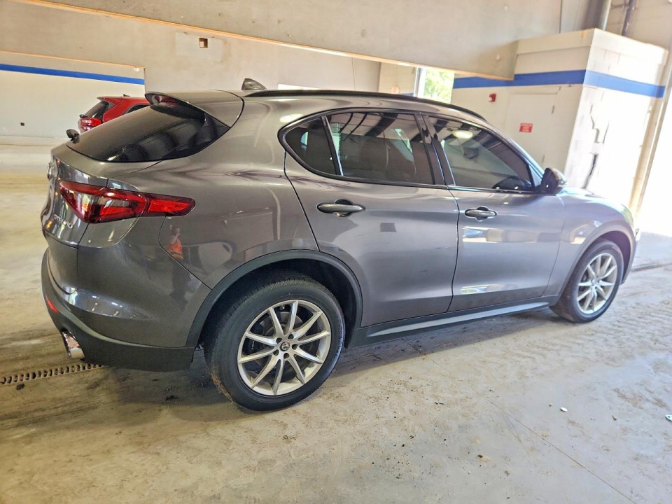 Alfa Romeo STELVIO 2018 — Copart