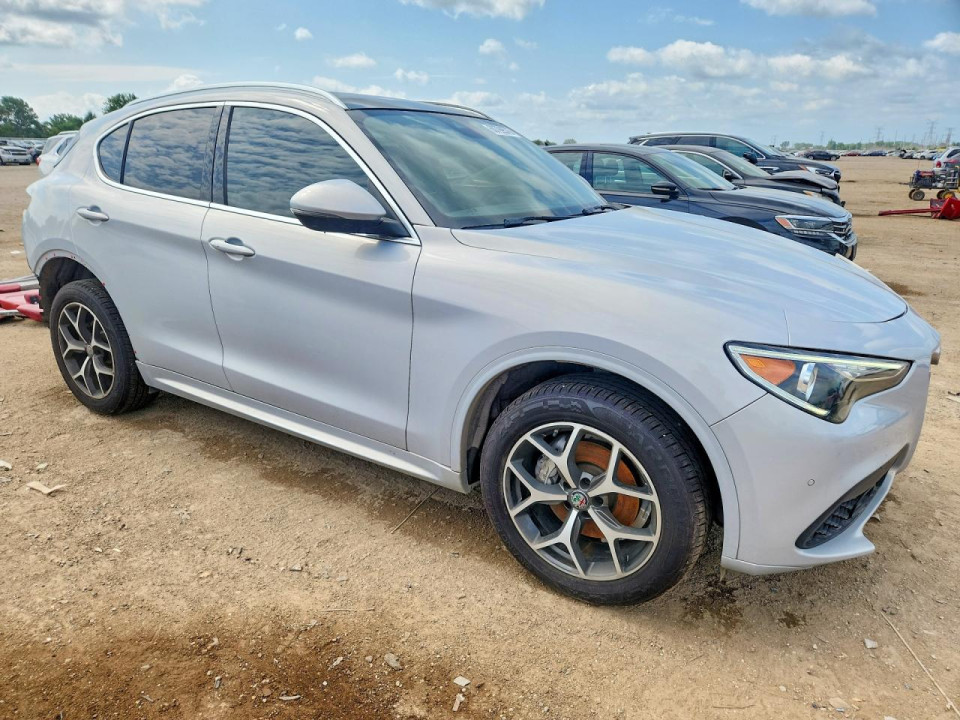 Alfa Romeo STELVIO 2021 — Copart