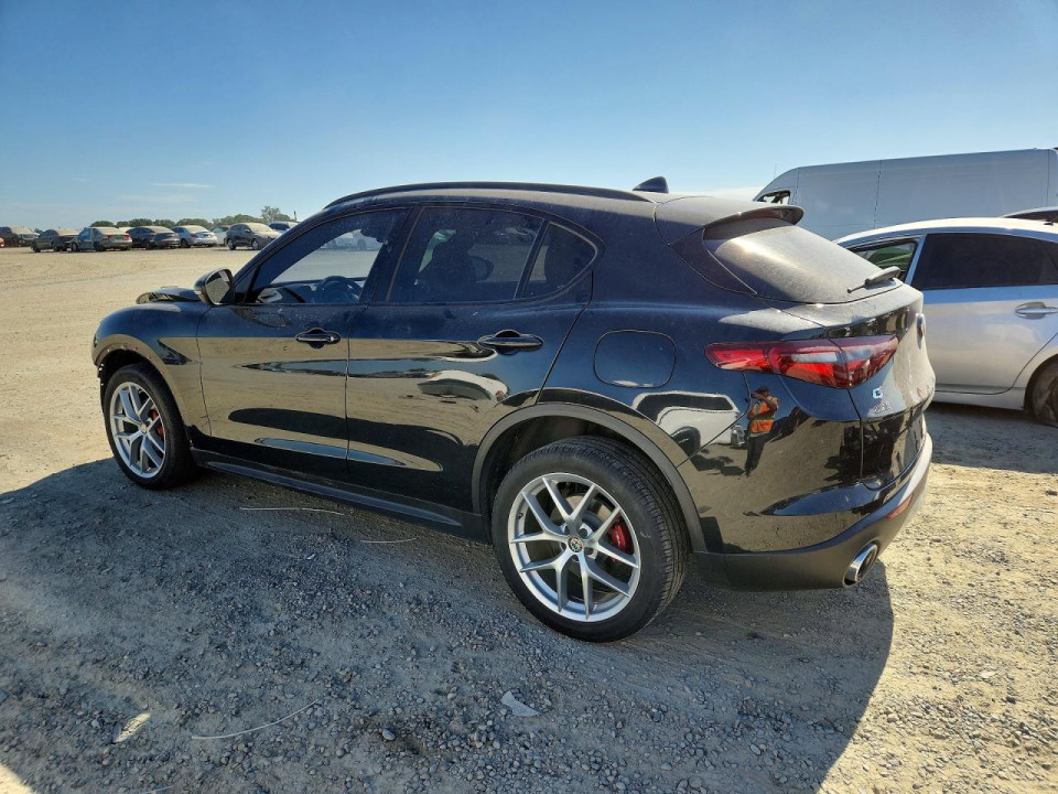 Alfa Romeo STELVIO 2018 — Copart