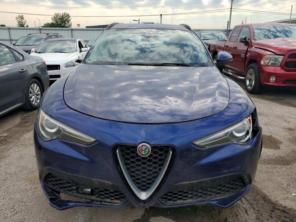 Alfa Romeo STELVIO 2018 — Copart