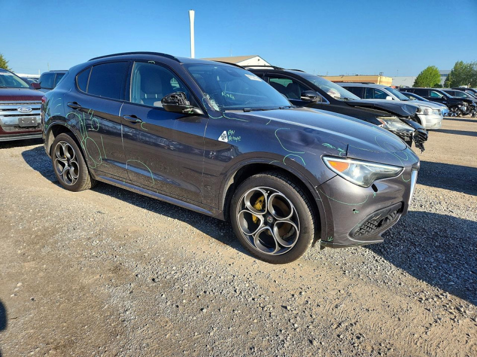 Alfa Romeo STELVIO 2021 — Copart