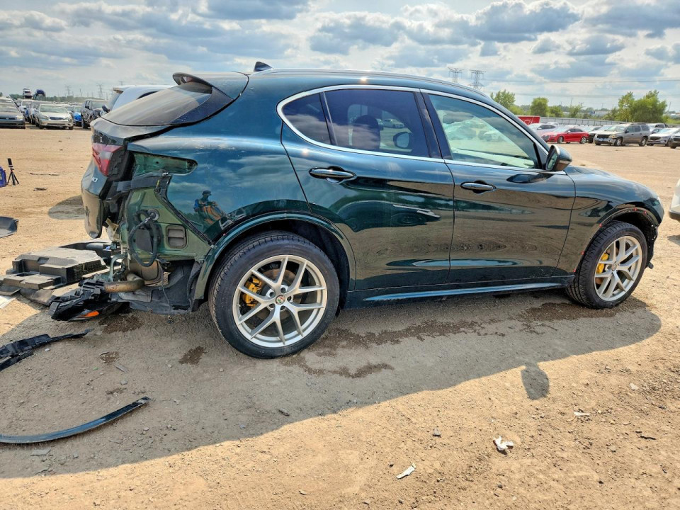 Alfa Romeo STELVIO 2021 — Copart
