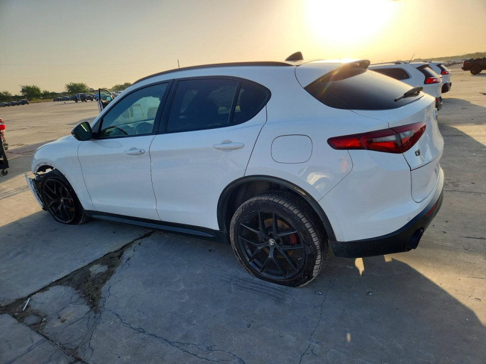 Alfa Romeo STELVIO 2020 — Copart