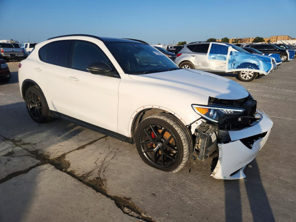 Alfa Romeo STELVIO 2020 — Copart