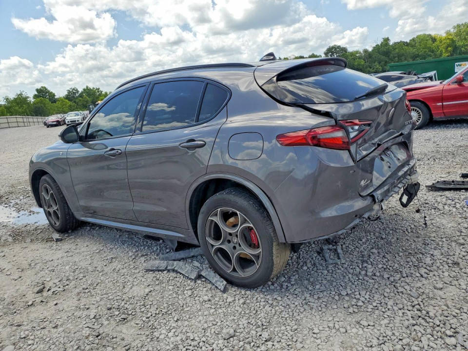 Alfa Romeo STELVIO 2022 — Copart