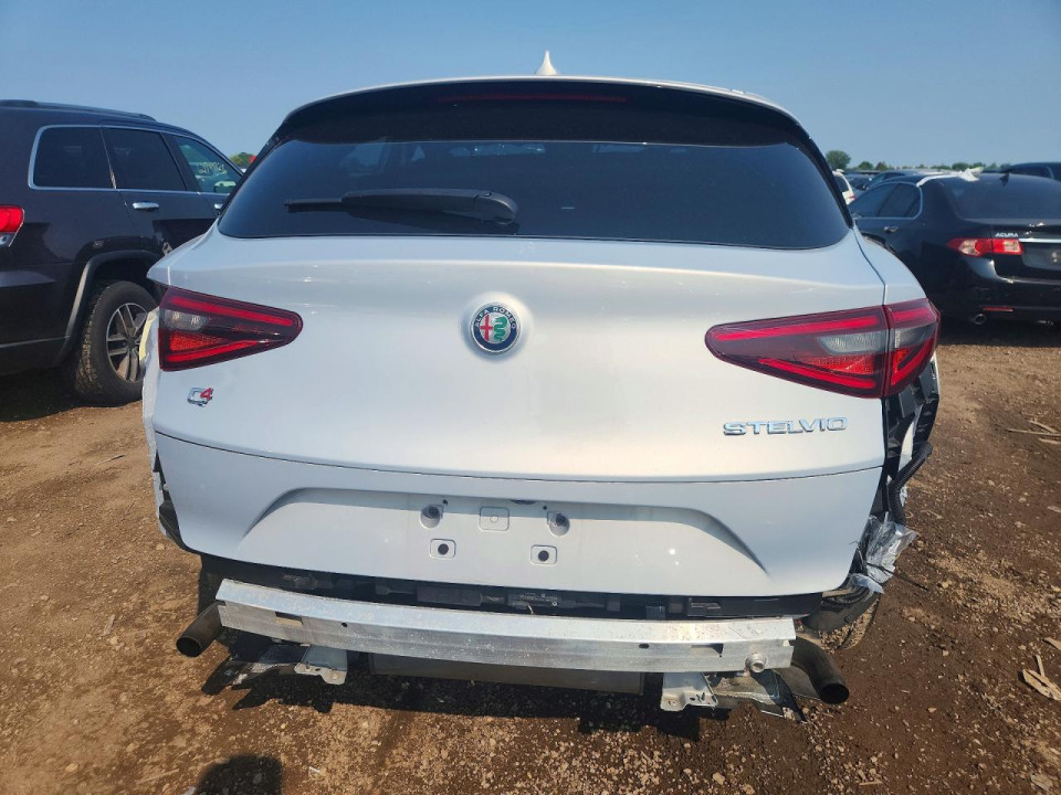 Alfa Romeo STELVIO 2023 — Copart