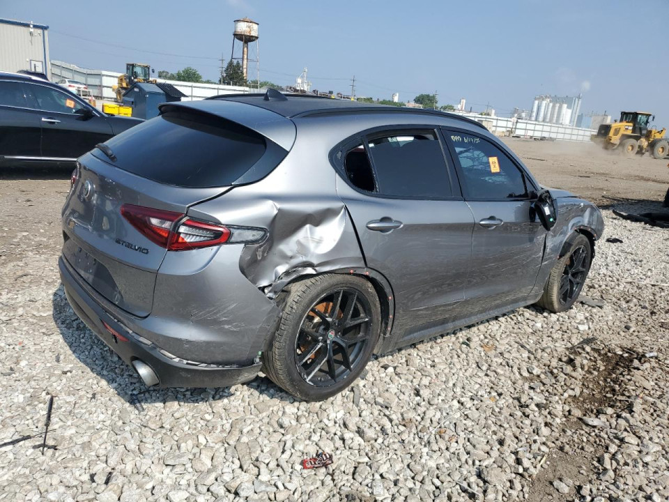 Alfa Romeo STELVIO 2018 — Copart