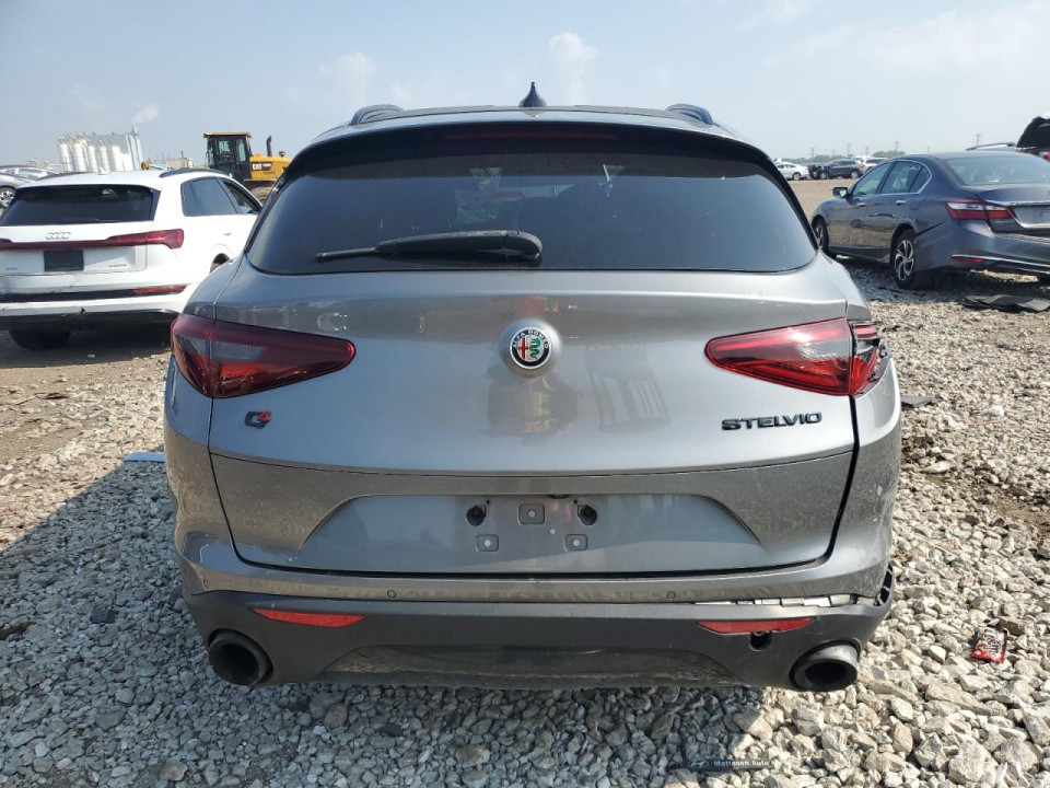 Alfa Romeo STELVIO 2018 — Copart
