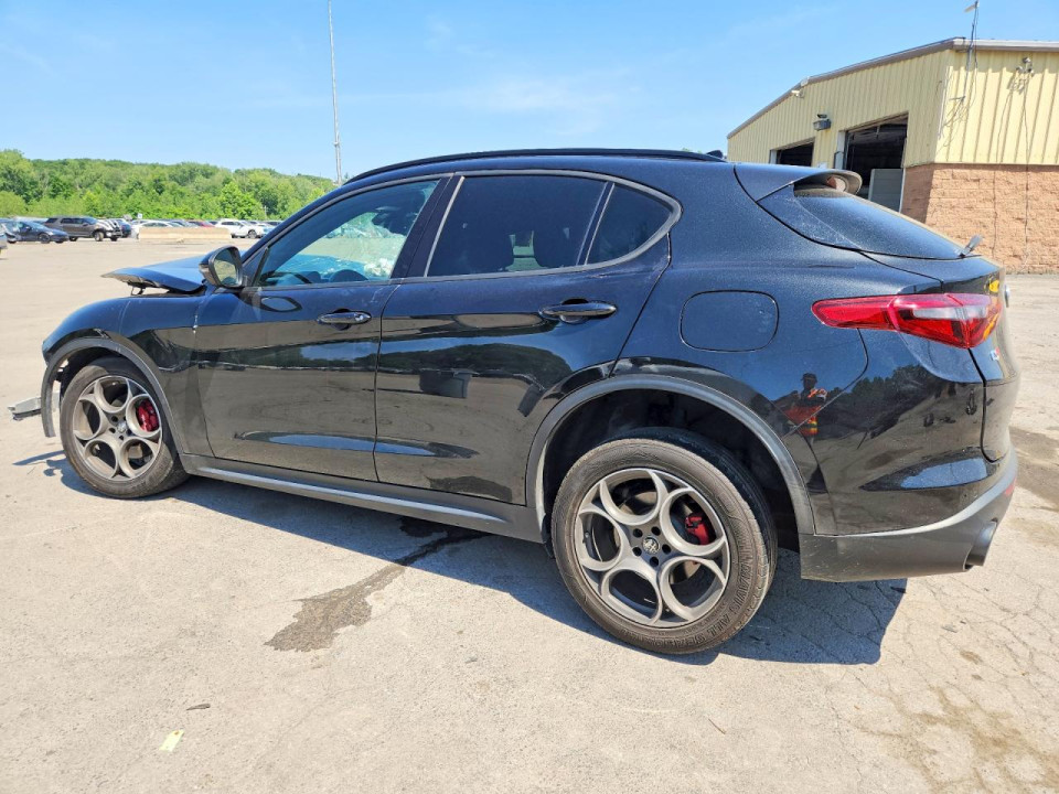 Alfa Romeo STELVIO 2022 — Copart