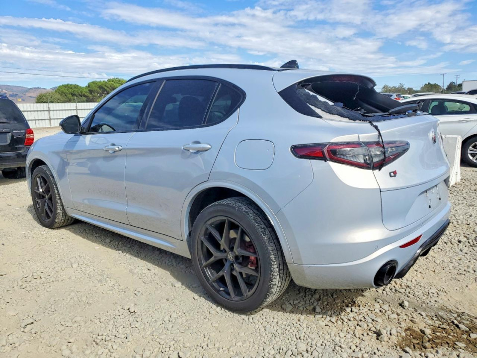 Alfa Romeo STELVIO 2021 — Copart