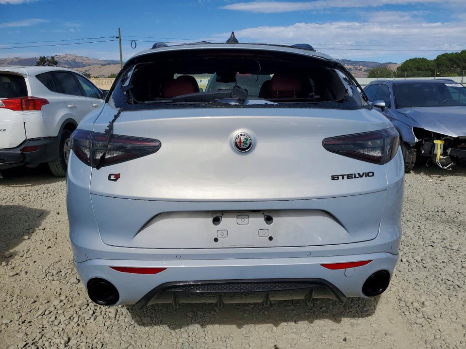 Alfa Romeo STELVIO 2021 — Copart