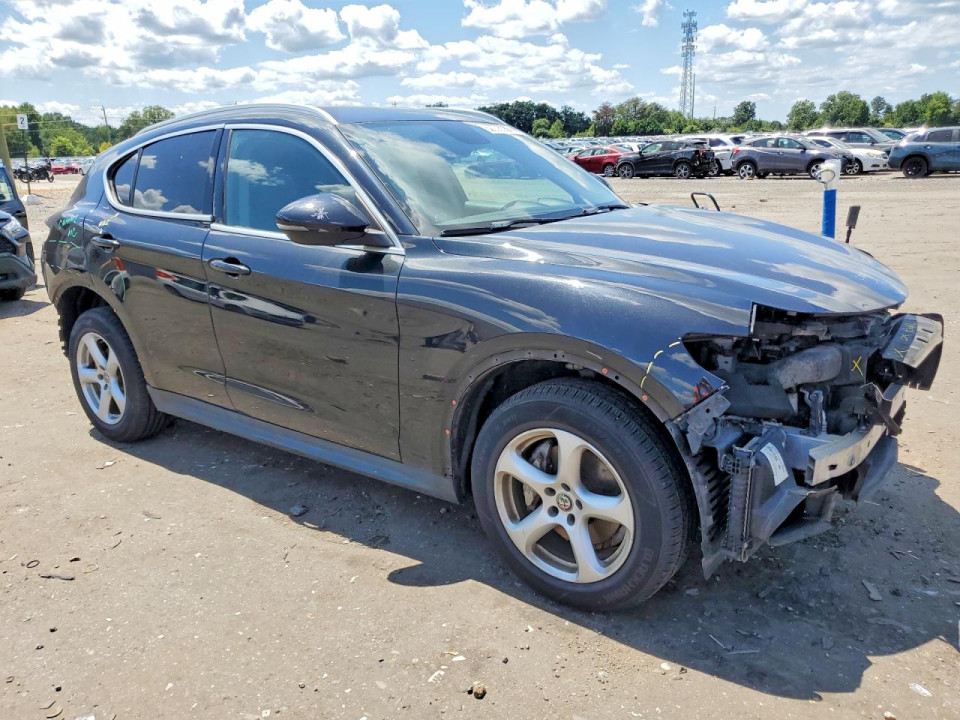 Alfa Romeo STELVIO 2018 — Copart