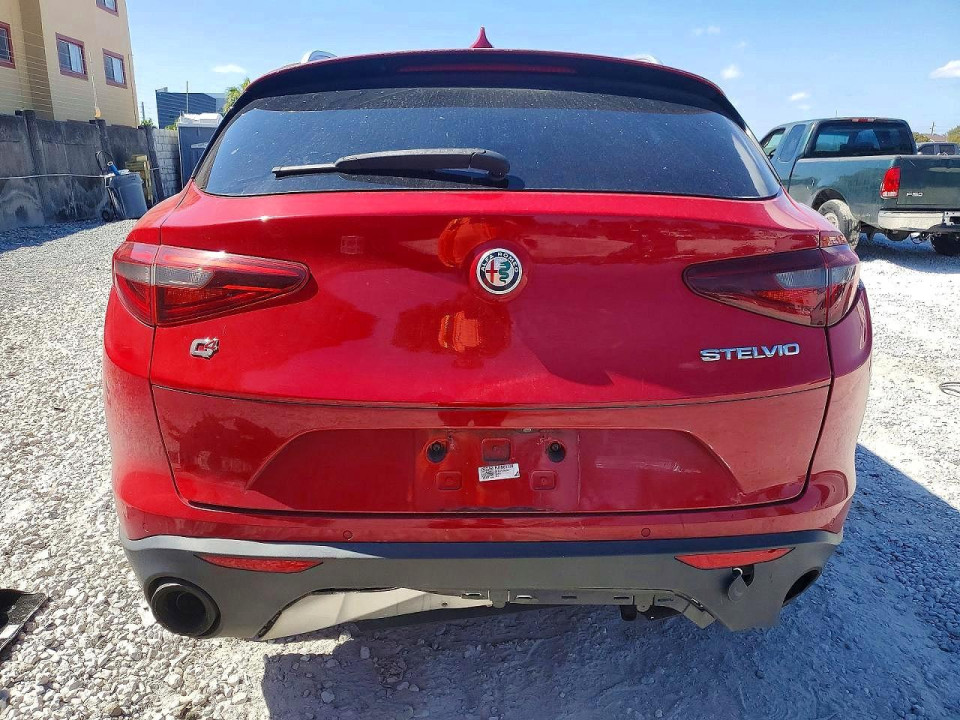 Alfa Romeo STELVIO 2018 — Copart