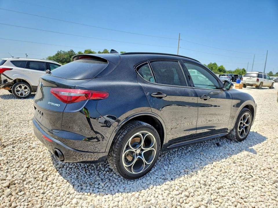 Alfa Romeo STELVIO 2021 — Copart
