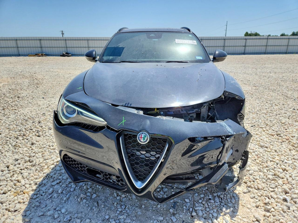 Alfa Romeo STELVIO 2021 — Copart