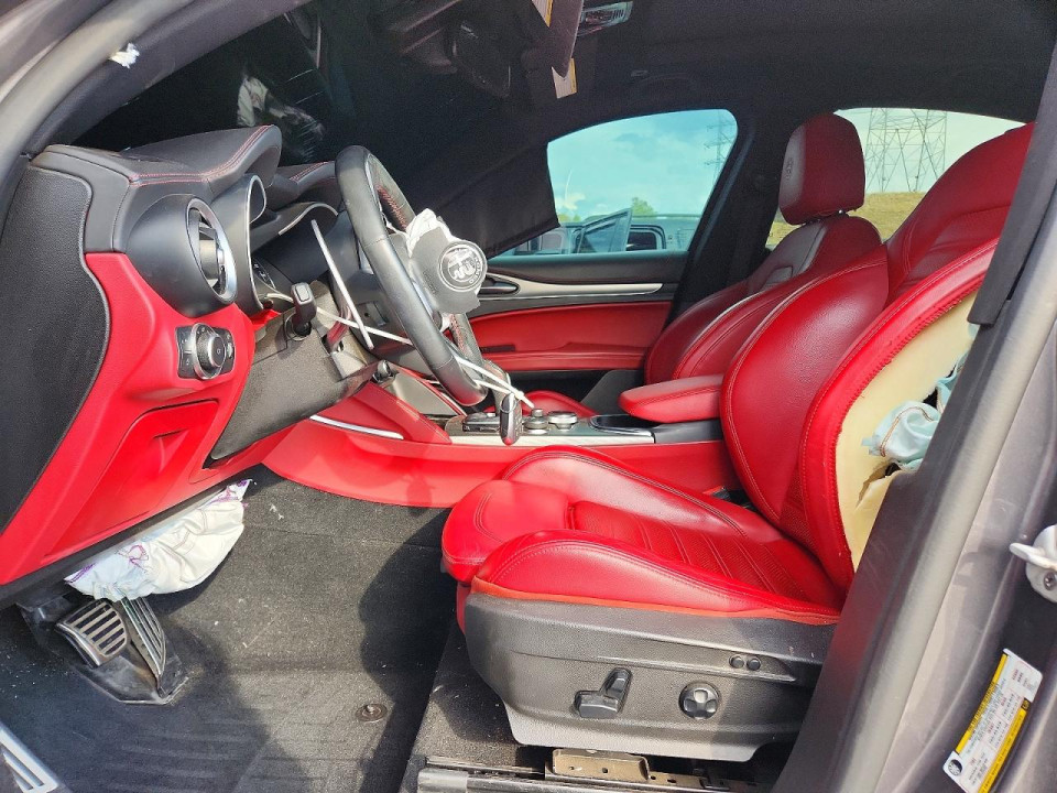 Alfa Romeo STELVIO 2021 — Copart