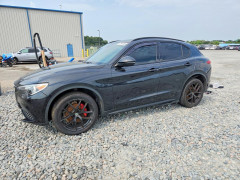 Alfa Romeo STELVIO 2018 — Copart