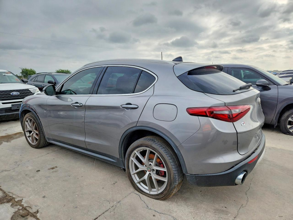 Alfa Romeo STELVIO 2018 — Copart