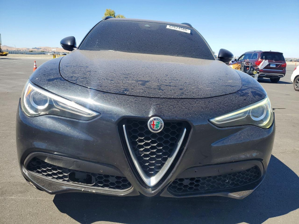 Alfa Romeo STELVIO 2018 — Copart
