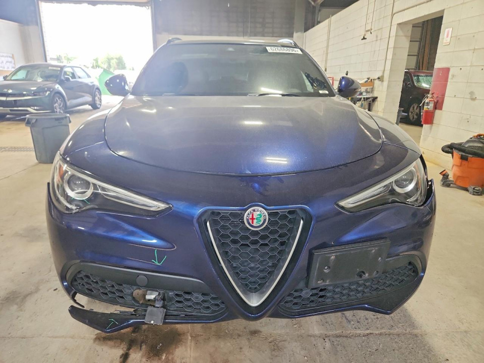 Alfa Romeo STELVIO 2018 — Copart