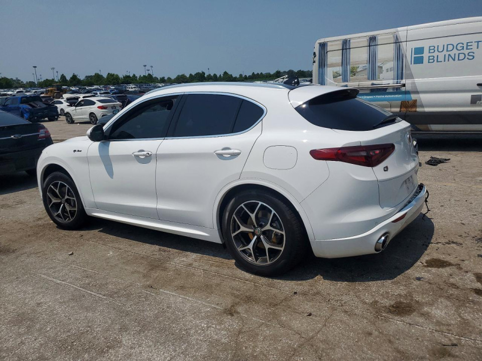Alfa Romeo STELVIO 2021 — Copart