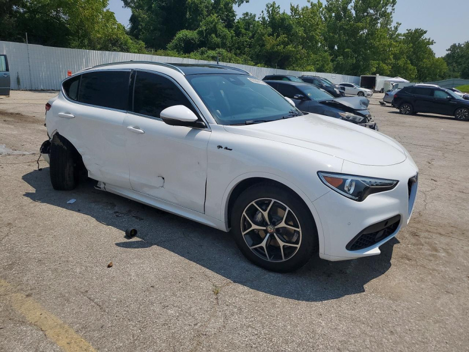 Alfa Romeo STELVIO 2021 — Copart