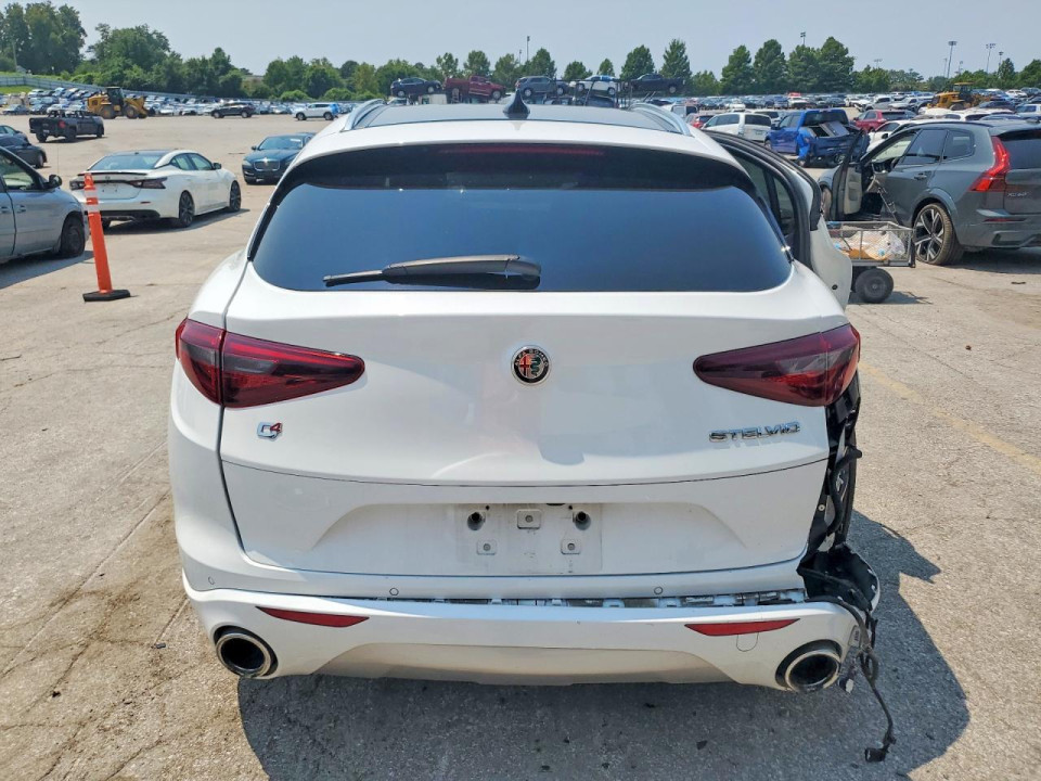 Alfa Romeo STELVIO 2021 — Copart