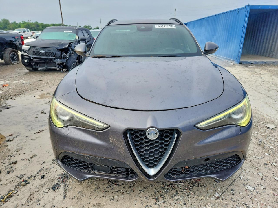 Alfa Romeo STELVIO 2018 — Copart