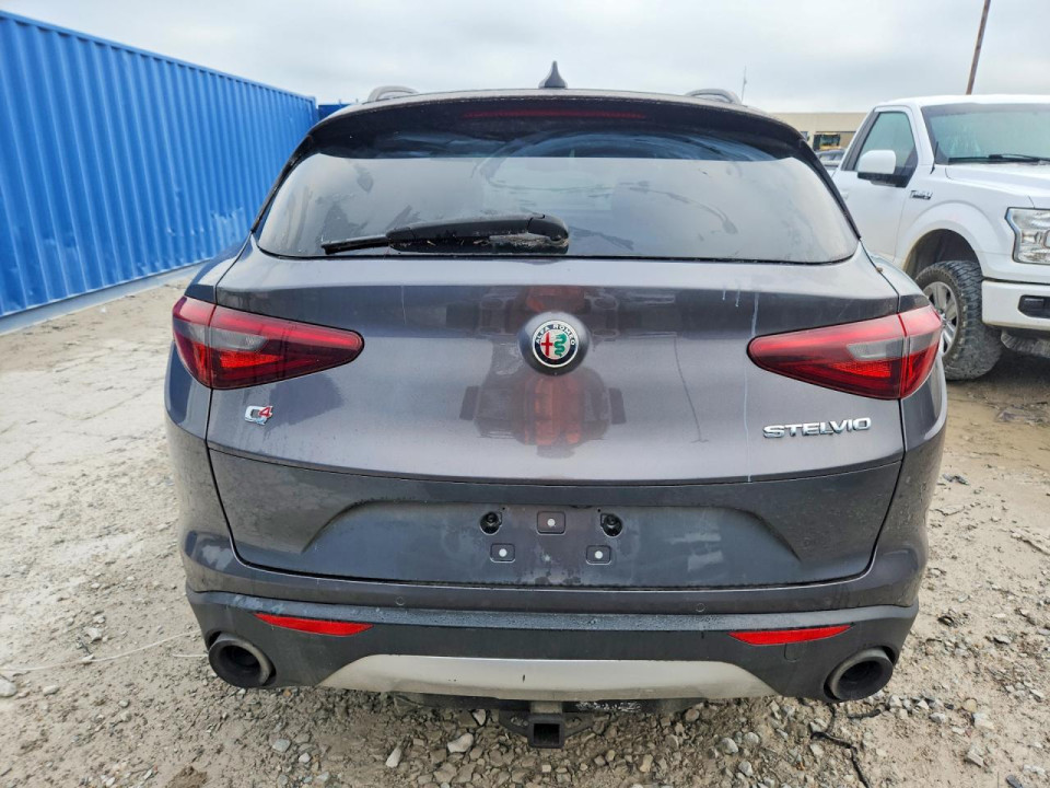Alfa Romeo STELVIO 2018 — Copart