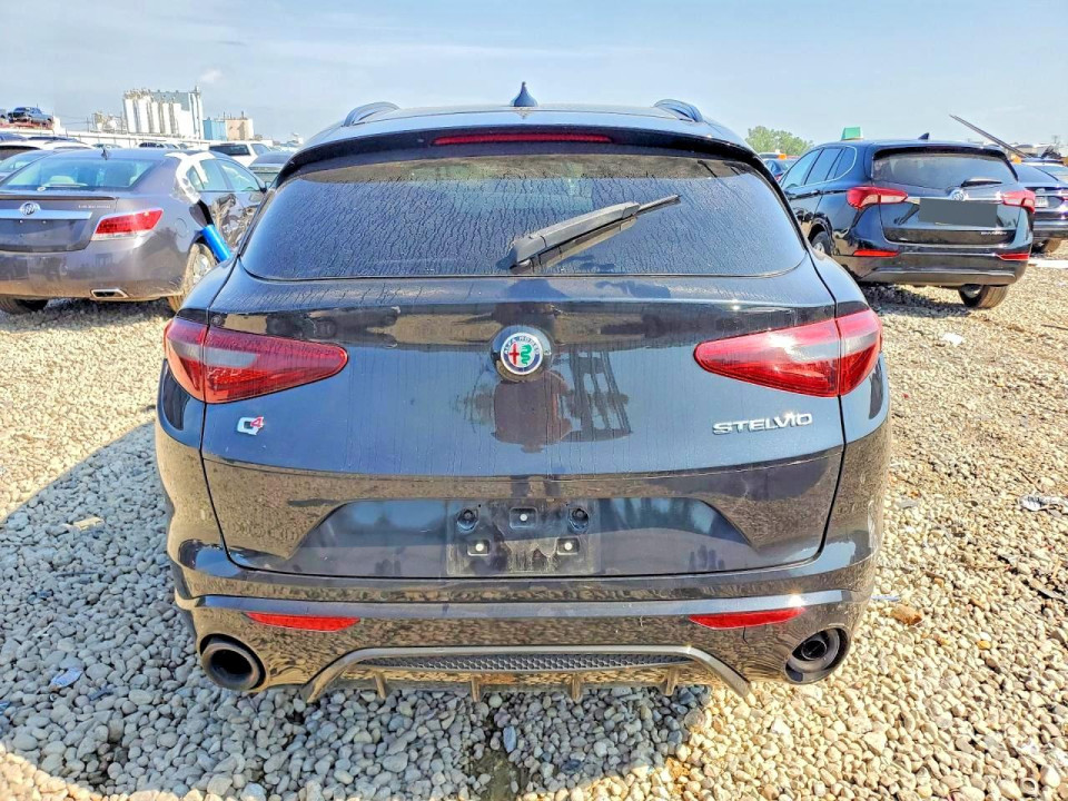 Alfa Romeo STELVIO 2021 — Copart