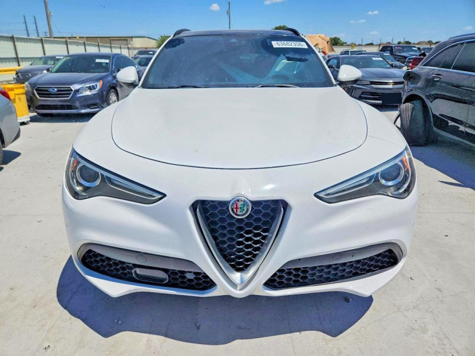 Alfa Romeo STELVIO 2018 — Copart