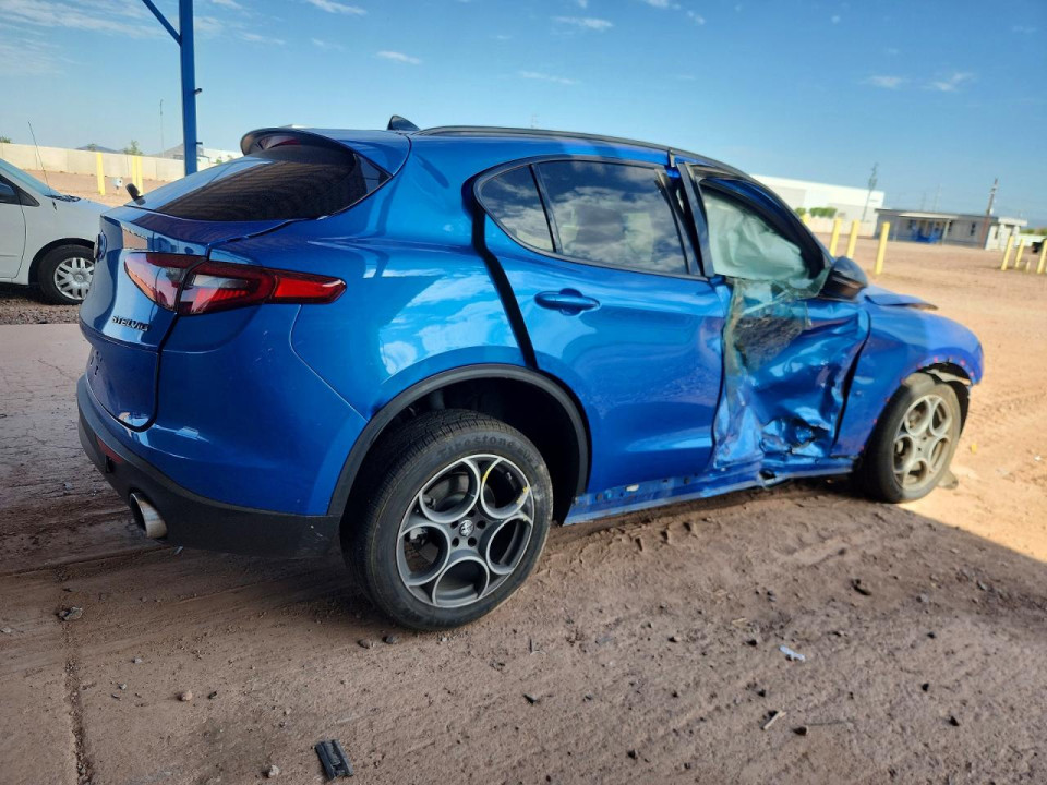 Alfa Romeo STELVIO 2021 — Copart