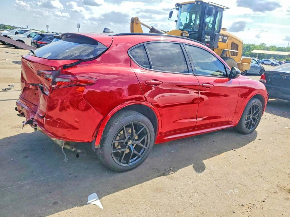 Alfa Romeo STELVIO 2021 — Copart