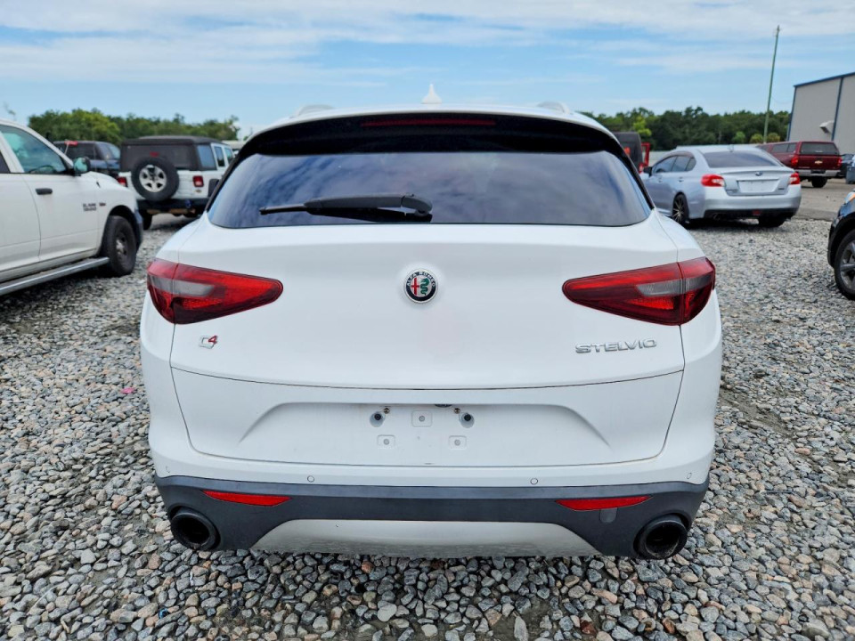 Alfa Romeo STELVIO 2018 — Copart