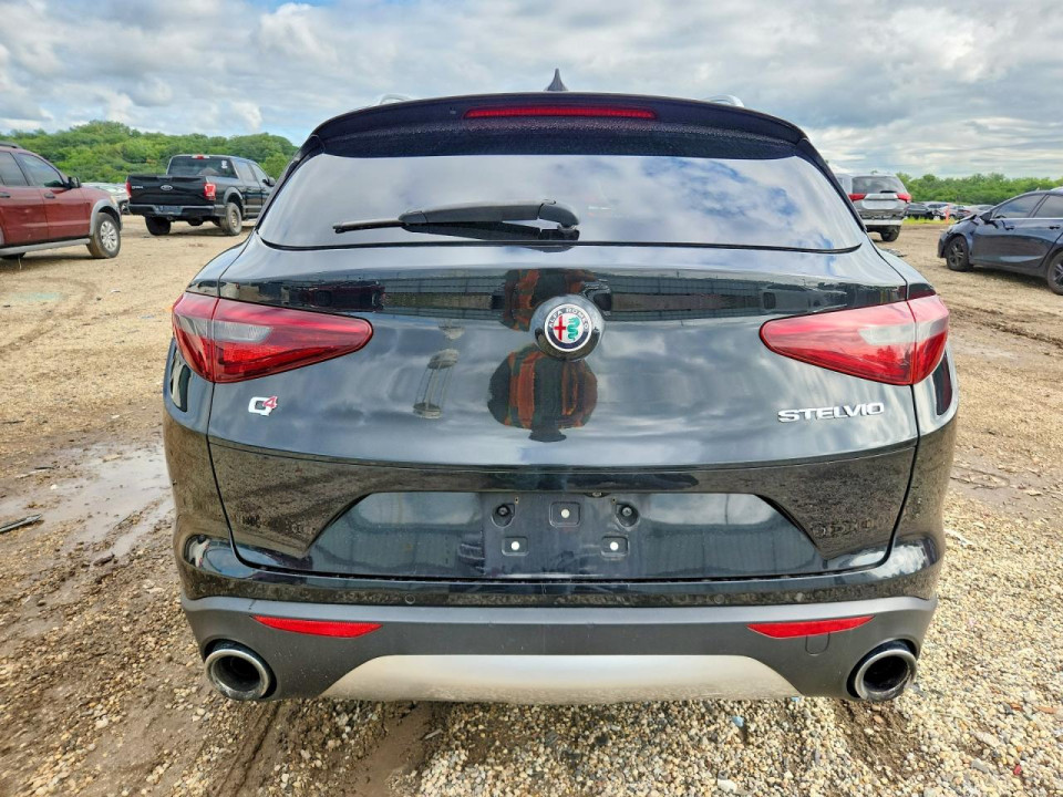 Alfa Romeo STELVIO 2018 — Copart
