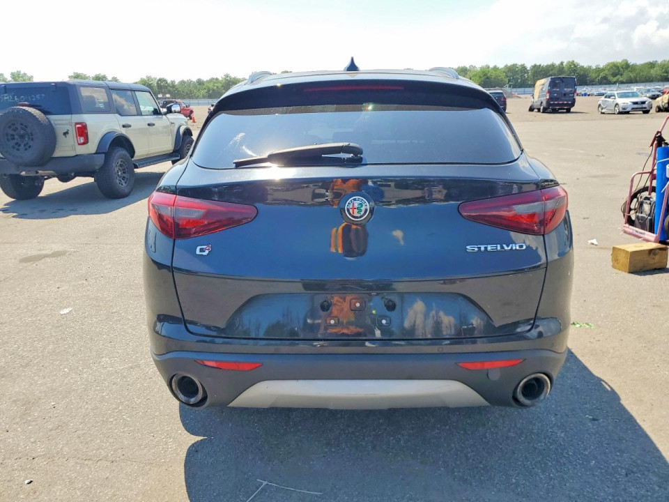 Alfa Romeo STELVIO 2018 — Copart