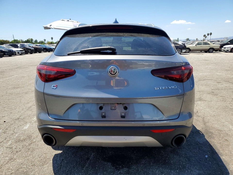 Alfa Romeo STELVIO 2018 — Copart