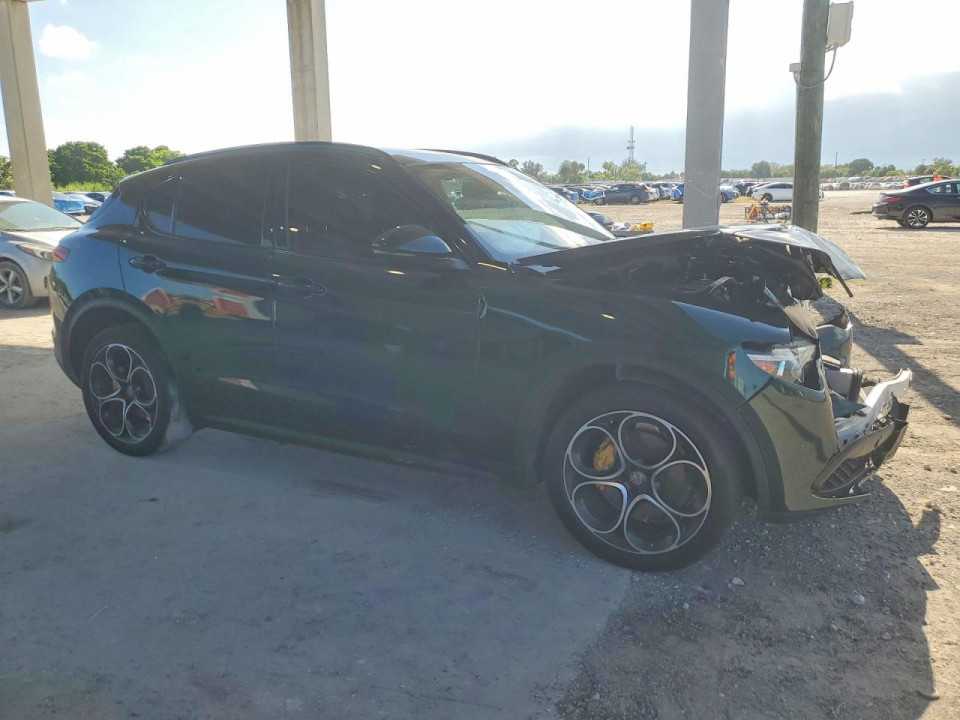 Alfa Romeo STELVIO 2019 — Copart