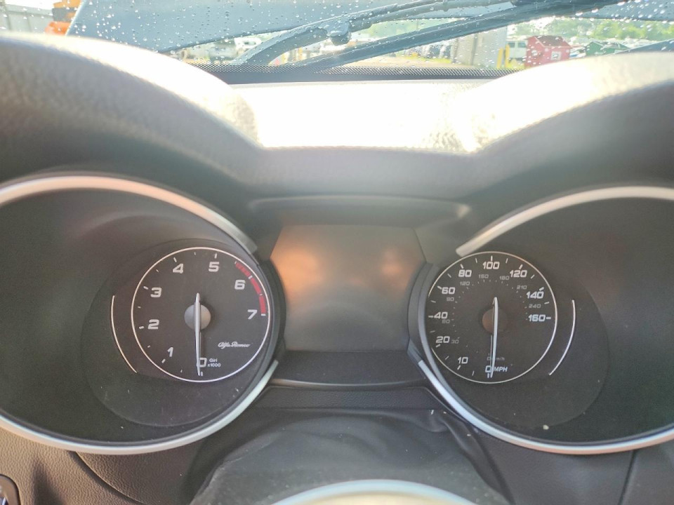Alfa Romeo STELVIO 2023 — Copart