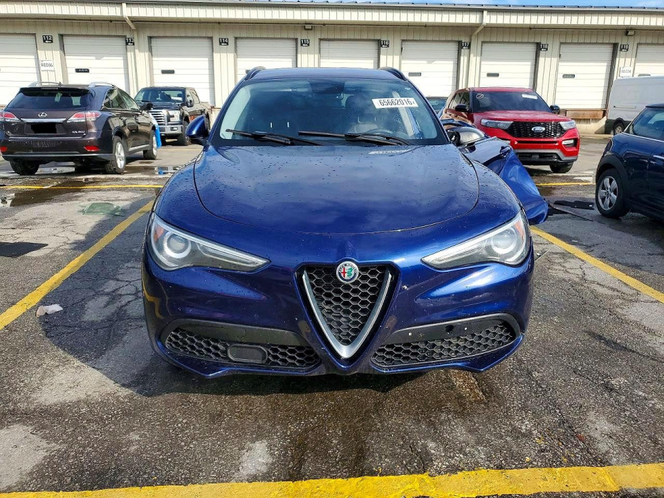 Alfa Romeo STELVIO 2018 — Copart