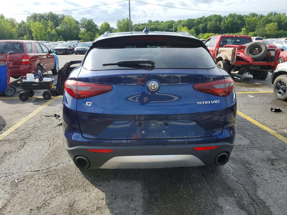 Alfa Romeo STELVIO 2018 — Copart