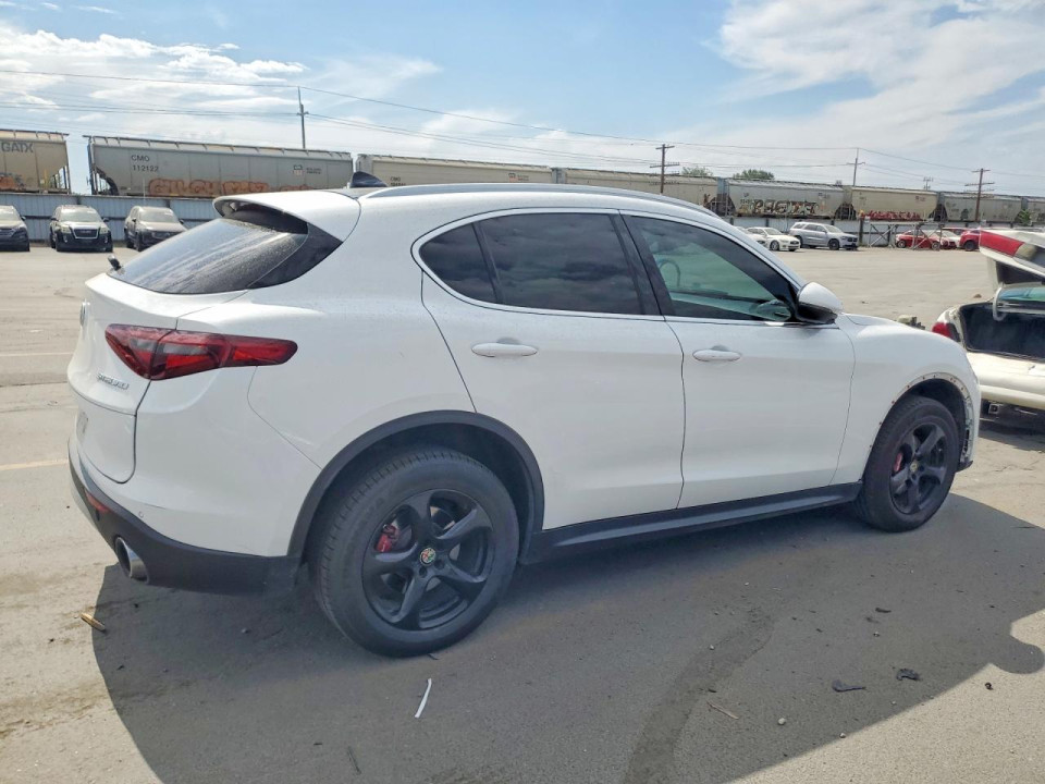 Alfa Romeo STELVIO 2019 — Copart