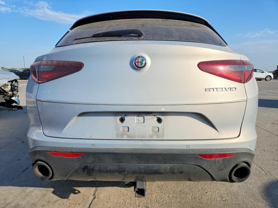 Alfa Romeo STELVIO 2022 — Copart