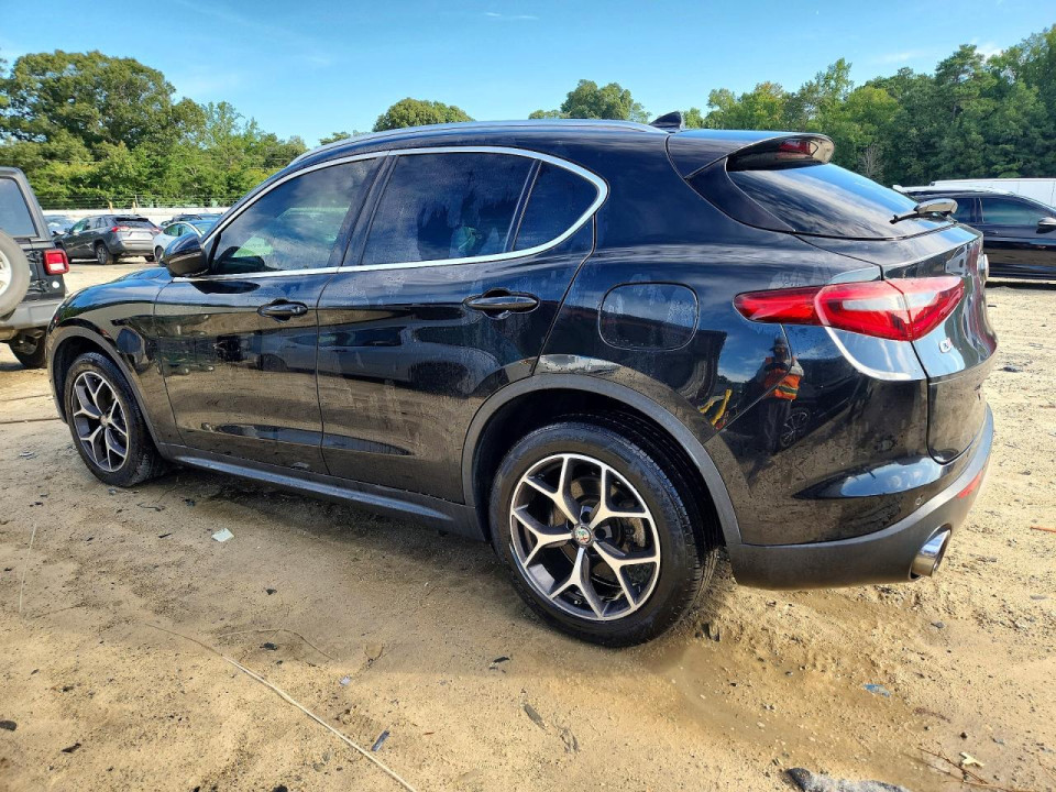 Alfa Romeo STELVIO 2018 — Copart
