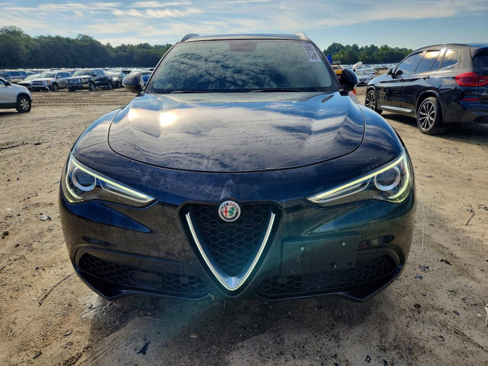 Alfa Romeo STELVIO 2018 — Copart